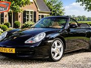 Porsche 911 - Cabrio 3.4 Carrera 4 Nederlandse auto van 2e eigenaar