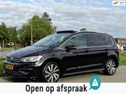 Volkswagen Touran - 1.5 TSI R-LINE 7p PANO VIRTUEL BTW 1EIG DEALER OND