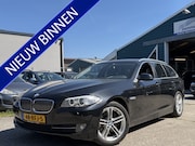 BMW 5-serie - 528i High EXE Aut8 | ECC | 18" LMV | Leer | Navi | Trekhaak