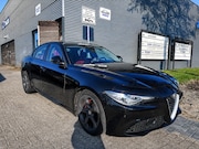 Alfa Romeo Giulia - 2.2 maat Leer 18 inch