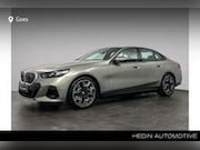 BMW i5 - eDrive40 M Sport Edition 84 kWh | M-Sport | Trekha