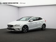 Volvo V40 - T3 Automaat Polar+ Sport R-Design / Trekhaak / Adapt. cruise