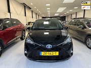 Toyota Yaris - 1.5 Hybrid Dynamic + 1 Jaar Garantie