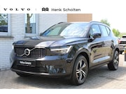 Volvo XC40 - 2.0 B4 Plus Dark