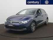 Volkswagen Golf - 1.4 eHybrid Style Automaat - HUD - Navigatie - Stoelverwarmi