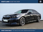 BMW 5-serie - 530e M Sport Automaat / Panoramadak / M Multifunctionele Sto