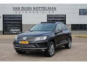 Volkswagen Touareg - 3.0 TDI Highline / Panoramadak / Luchtvering