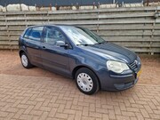 Volkswagen Polo - 1.4-16V Optive Airco