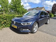 Volkswagen Passat - Variant 1.6 TDI Comfortline CLIMA/NAVI/DSG BJ 2015