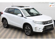 Suzuki Vitara - 1.5 Hybrid Adventure Pano Carplay Camera ACC