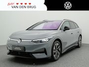 Volkswagen ID.7 - Tourer Pro Business 77 kWh | Trekhaak | Warmtepomp | 360 Cam