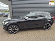 Volvo XC60 - 2.0 T8 Twin Engine AWD R-Design
