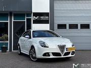 Alfa Romeo Giulietta - 1.4 T-Jet Progression|Half leder|DNA|Cruise|Climate