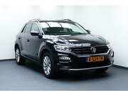 Volkswagen T-Roc - 1.5 150pk TSI Bj21. Adap Cruise, Carplay/Android Navi, Clima