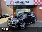Audi Q3 - 45 TFSI e S edition S-Line // NAVI + CARPLAY // SONOS AUDIO