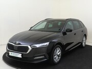Skoda Octavia - Combi 1.4 TSI iV PHEV Business Edition | SoH 94% | Parkeerse