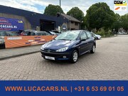Peugeot 206 - 1.4-16V XT
