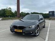 BMW 3-serie - 320i EDE CARPLAY M Sport