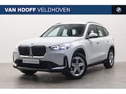 BMW X1 - xDrive25e Automaat / Trekhaak / Adaptieve LED / Parking Assi