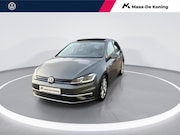 Volkswagen Golf - 1.5TSI/130PK Highline · Panoramadak · Stoelverwarming · Mass