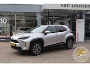 Toyota Yaris Cross - 1.5 HYBRID 115 DYNAMIC KEYLESS STOEL-STUUR & RUITENWISSER VE