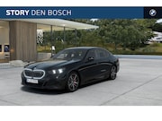 BMW i5 - eDrive40 M Sport / Trekhaak / Achteruitrijcamera / Adaptieve