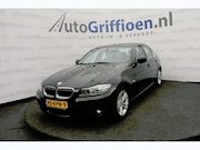 BMW 3-serie - 318i Business Line Style keurige sedan met trekhaak