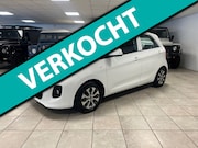 Kia Picanto - 1.0 CVVT PlusLine Navigatie, Airco, Achteruitrijcamera