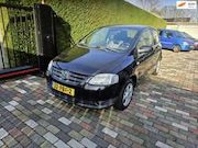 Volkswagen Fox - 1.2 Trendline 2011 Nw Apk