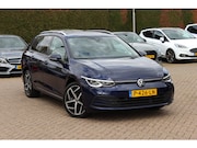 Volkswagen Golf - Variant 1.0 eTSI Life Business / CarPlay / Parkeerhulp V+A /