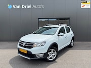 Dacia Sandero - TCe 90 Stepway Lauréate / Leder / Navigatie / Trekhaak