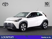 Toyota Aygo X - Hybrid 115 play | Apple CarPlay / Android Auto (Navigatie) |