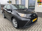 Toyota Aygo X - 1.0 VVT-i S-CVT Play / Camera / Telefoon / Adaptieve Cruise 