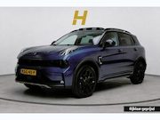 Lynk & Co 01 - 1.5 | Zwart optiek | 360 camera | Panoramadak | Navigatie | 