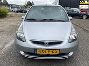 Honda Jazz - 1.4 LS- AUTOMAAT, Airco, Nap, Niuwe Apk, Trekhaak