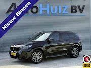 BMW X1 - sDrive20i M Sport Panoramadak Trekhaak Elek. Stoel