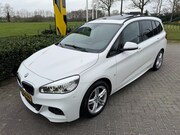 BMW 2-serie - 220 High Executive M Sport Aut.8 Pano / Keyless