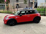 MINI Cooper - 1.5i 112pk - Apple CarPlay - Cruise Control - Alarm - Zwart