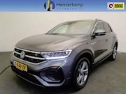 Volkswagen T-Roc - 1.5 TSI 150pk DSG/AUT R-Line Trekhaak, Camera