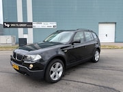BMW X3 - 2.0i Executive Anniversary 4X4 6-Bak 150 PK. en zeer fijn ri