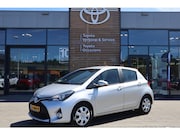 Toyota Yaris - 1.5 HYBRID LEASE AFN-TREKHAAK CAMERA CLIMA CRUISE NAVI