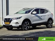 Nissan Qashqai - 1.3 DIG-T Tekna / Trekhaak / Panoramadak / Adaptief Cruise C