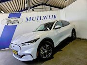 Ford Mustang Mach-E - RWD 75 kWh / SoH 92% / Leder / Keyless / NL Auto