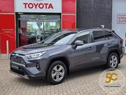 Toyota RAV4 - 2.5 Hybrid AWD NWE. 4-SEASONS STOEL- & VOORRUITVERWARMING PD