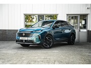 Peugeot e-3008 - Allure 73kWh | Adaptive cruise | AppleCarPlay | Warmtepomp