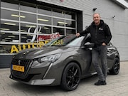 Peugeot 208 - 1.2 PureTech Pack - Navigatie / Apple CarPlay I Airco I LED 