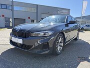 BMW 3-serie - Touring 320e Business Edition Plus | Automatische Trekhaak |