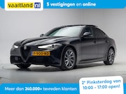 Alfa Romeo Giulia - 2.0T Sprint 202 pk Aut.[ Pano Clima/ECC Leder Navi PDC ]