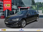 Volkswagen Passat - 1.4 TSI GTE DSG BUSINESS TREKHAAK/LEDER/CAMERA/PANO-DAK/ACC/