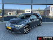 Volkswagen Golf - 1.0 eTSI Life Business / Naviagtie/Automaat